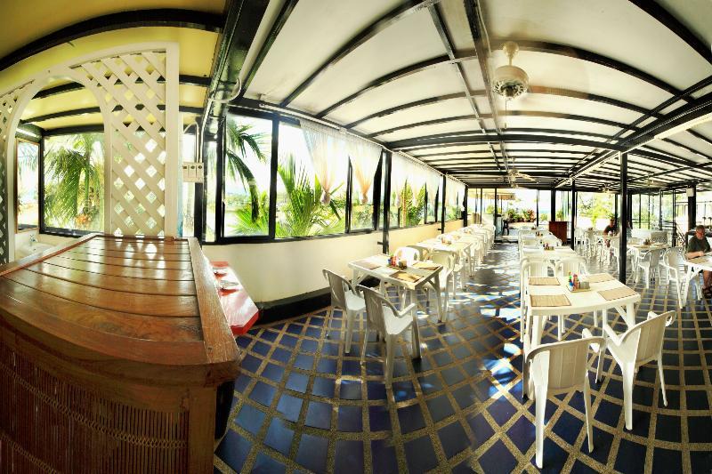 In On The Beach Phuket Exterior photo